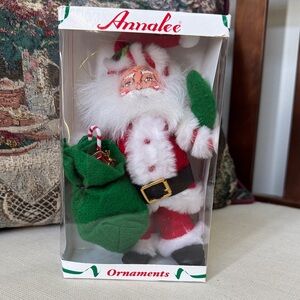 Annalee 7” Peppermint Twist Santa Ornament (2008)